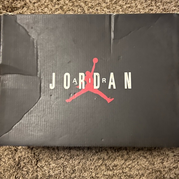 Jordan 11 Concords - Picture 8 of 8